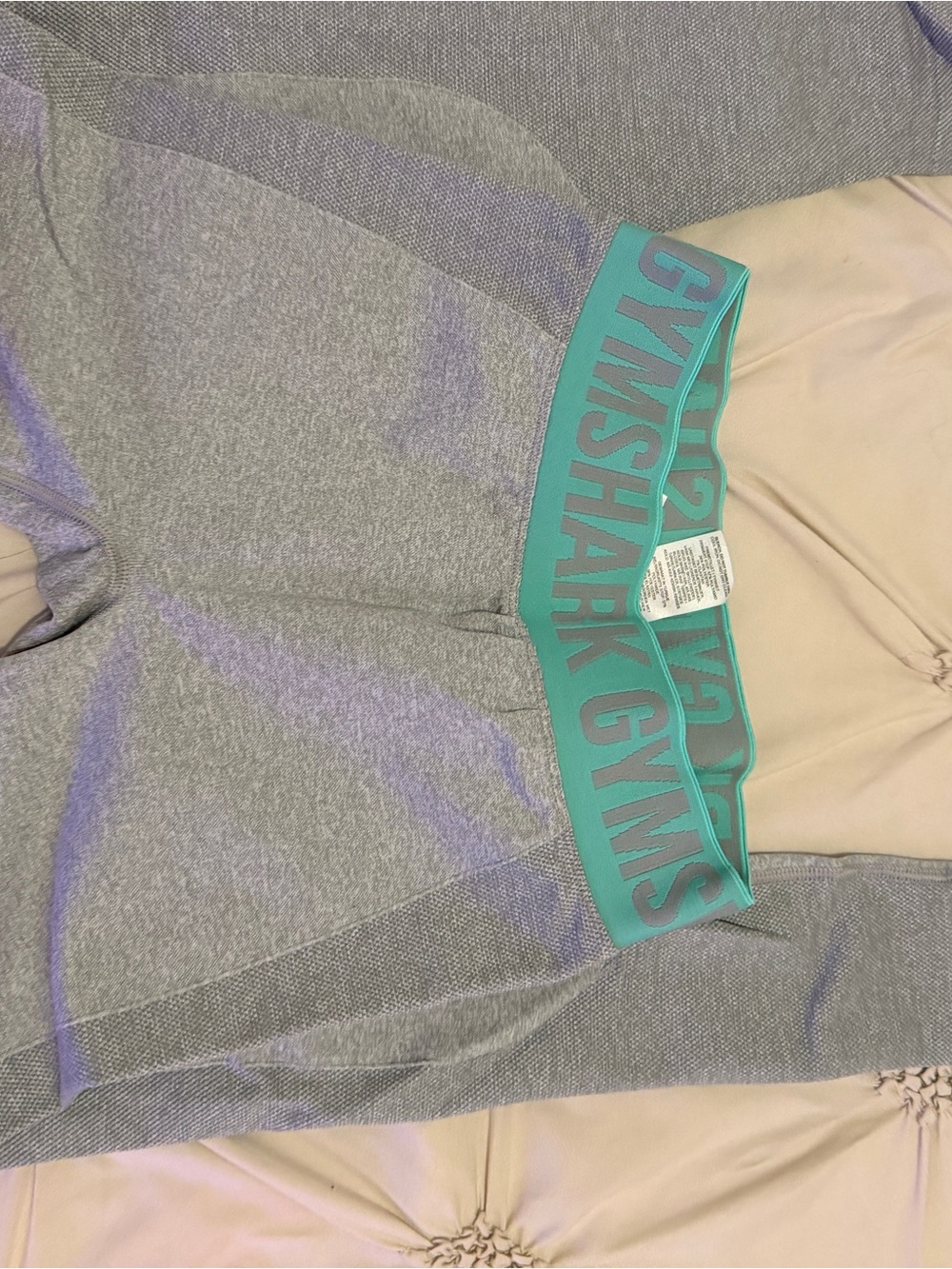 Gymshark bundle - Picture 2 of 9